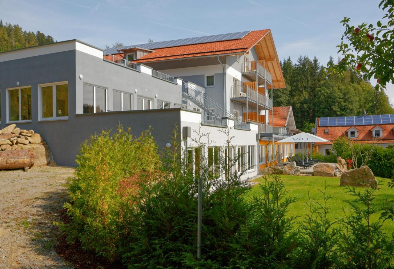 Wellnesshotel Deine Auszeit, Adults Only Achslach Bagian luar foto