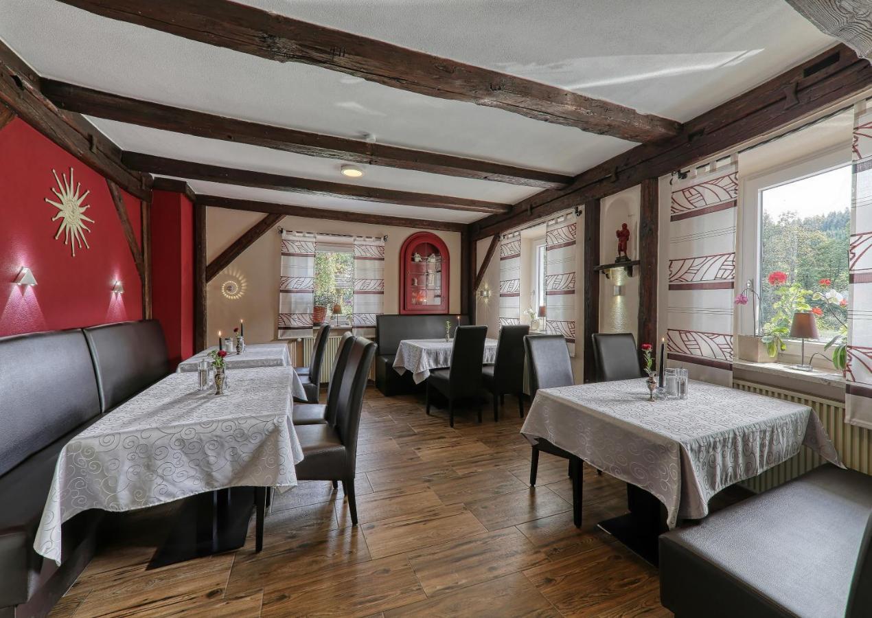 Wellnesshotel Deine Auszeit, Adults Only Achslach Bagian luar foto