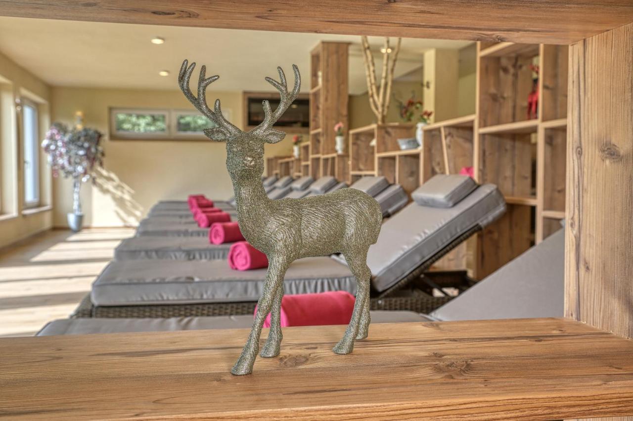 Wellnesshotel Deine Auszeit, Adults Only Achslach Bagian luar foto