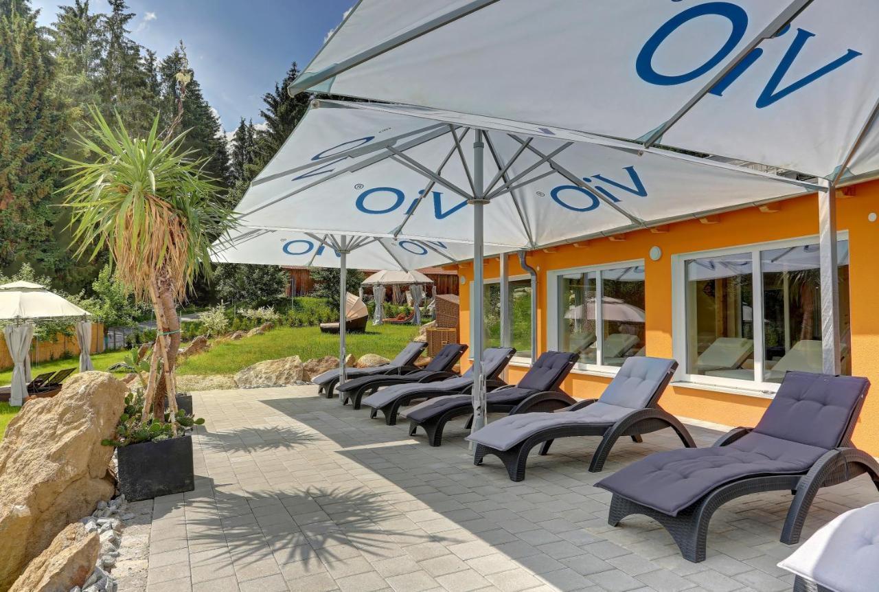 Wellnesshotel Deine Auszeit, Adults Only Achslach Bagian luar foto