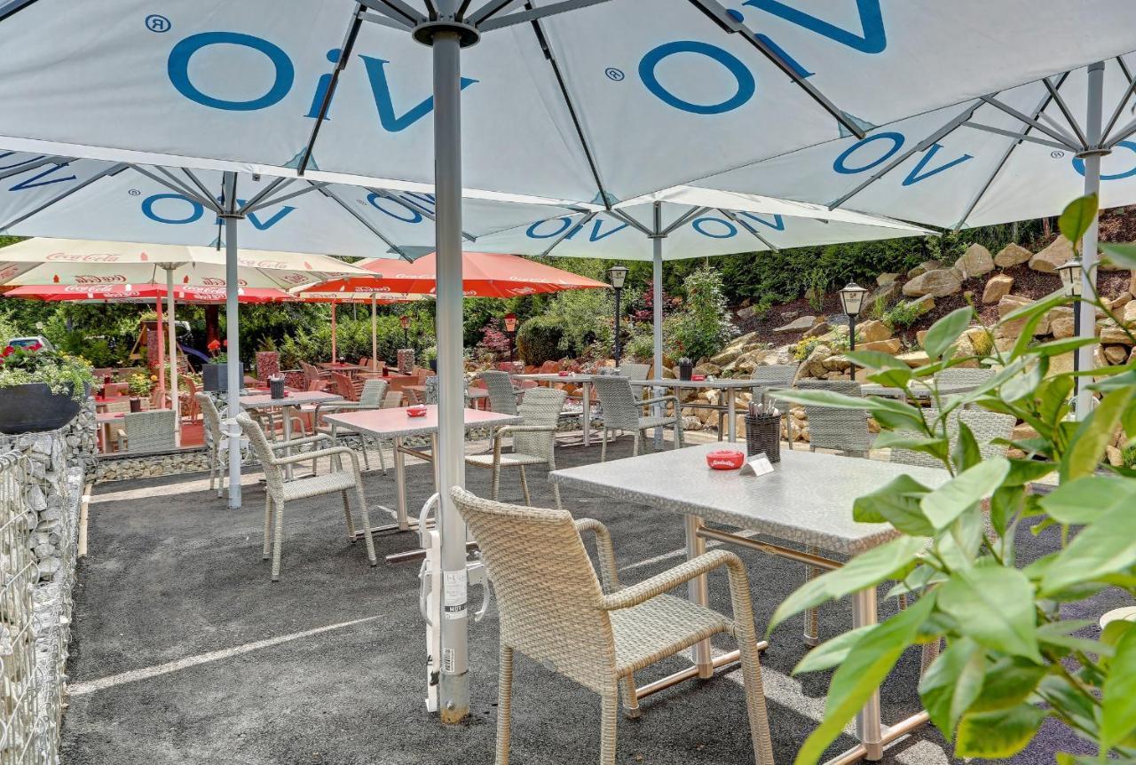 Wellnesshotel Deine Auszeit, Adults Only Achslach Bagian luar foto