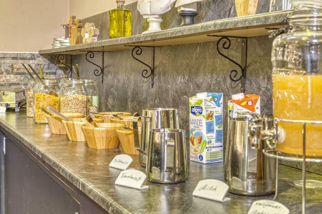 Wellnesshotel Deine Auszeit, Adults Only Achslach Bagian luar foto